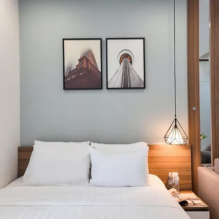 Lovely Saigon Apartment-2